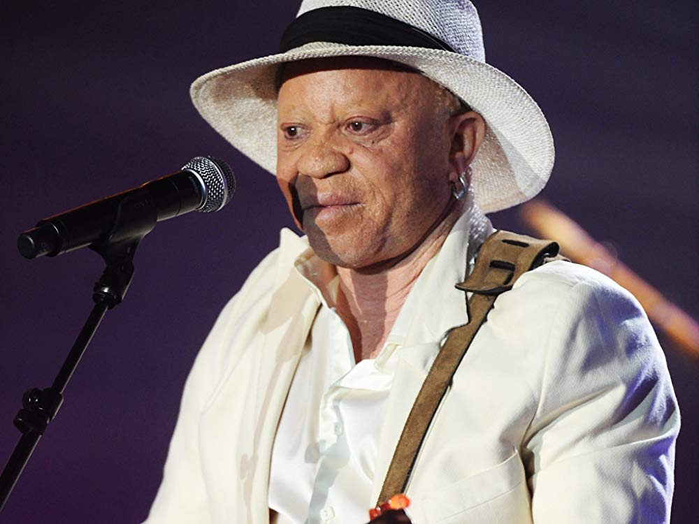 For his hunger for Impact, SALIF KEITA is Discover Africa News Musician of the Year 2018
