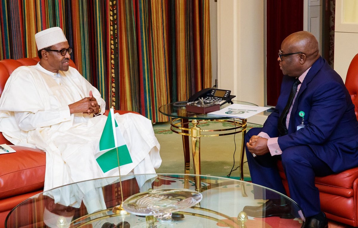 Huge support for Onnoghen may thwart Buhari’s plans to remove him as trial adjourns till next week