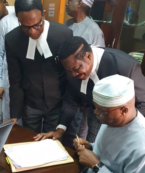 Atiku in Court Over N2.5 bn Libel Suit Against Buhari’s Media Aide