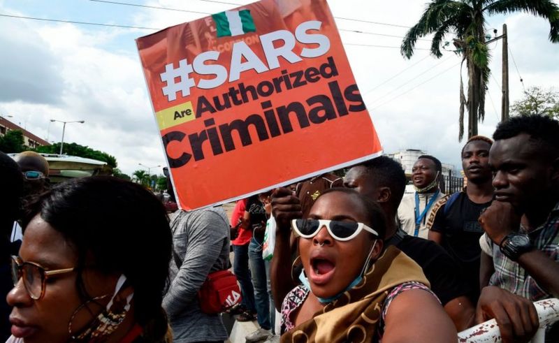 Protests in Nigeria: Curfew in Edo after arson, prisonbreak